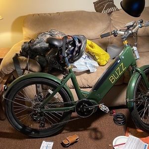 E-Bicycle color is green it’s in excellent condition brand new bought it 2021